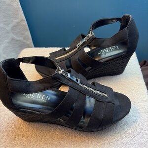 Ralph Lauren Black Strappy Wedge Sandals with Front Zipper SZ:6.5